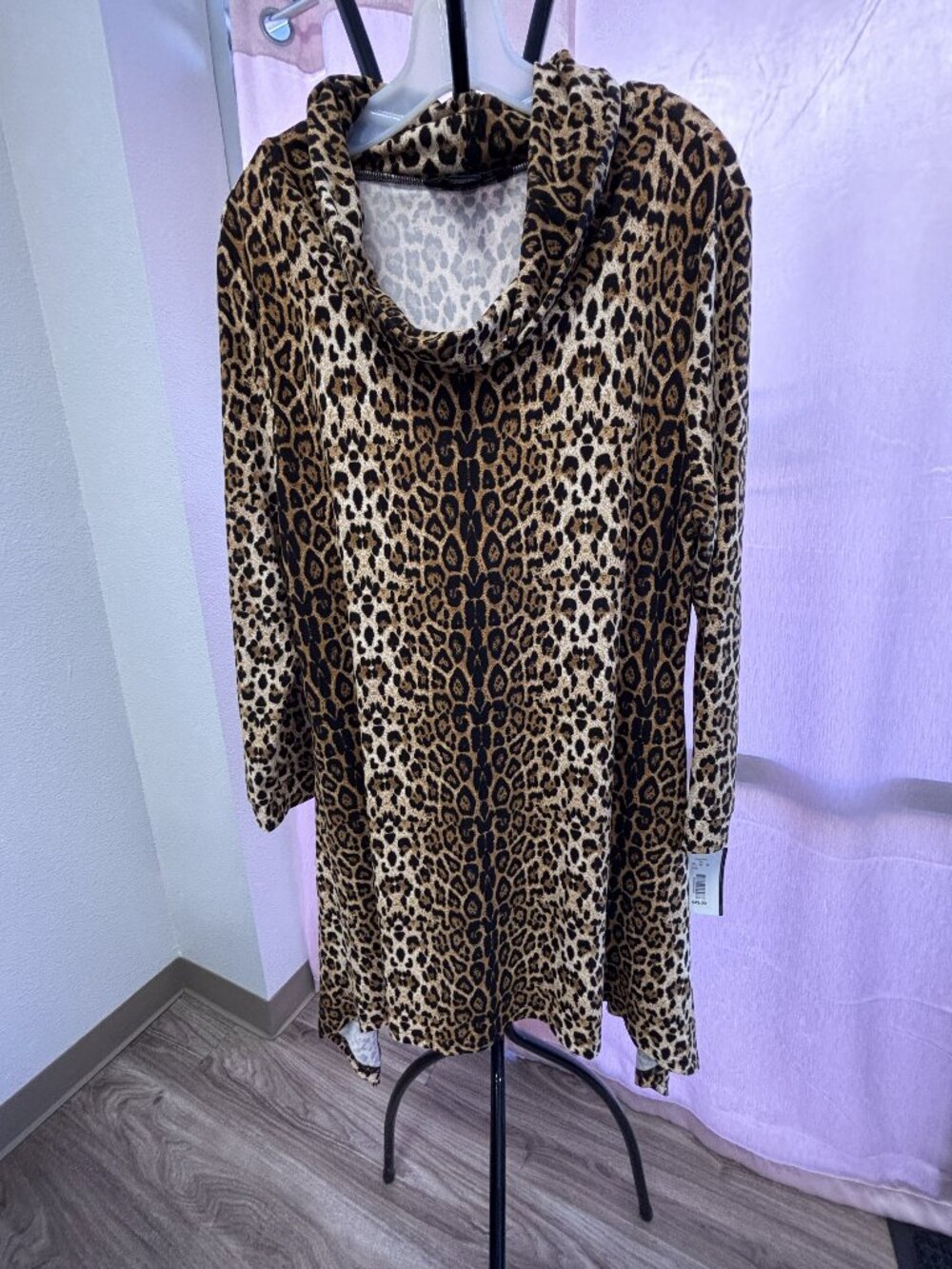 NWT Investments Leopard Print Tunic Top Size Large Cowl Neck Asymmetrical Hem